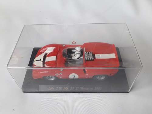 Lola T70