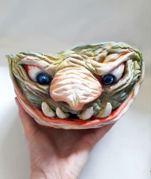 Yarntroll