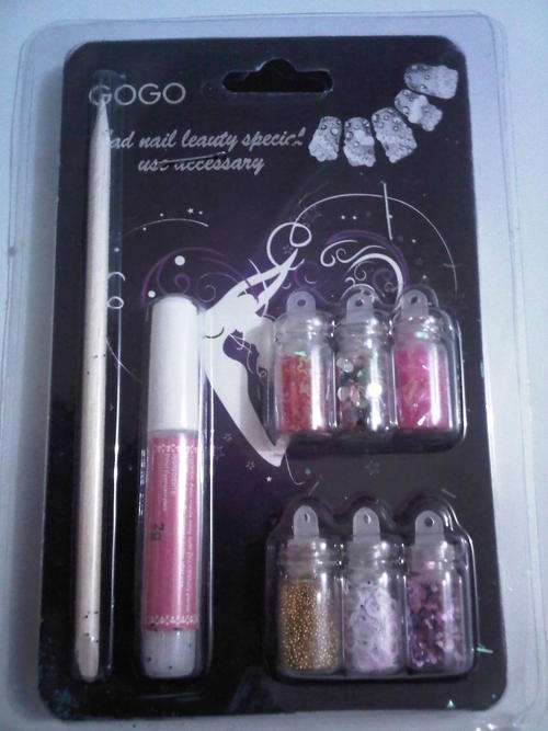 6 mini bottles of nail art, stick ans nail glue