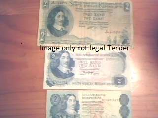 3 Generations of R2 Notes Two crisp uncirculated One VF
