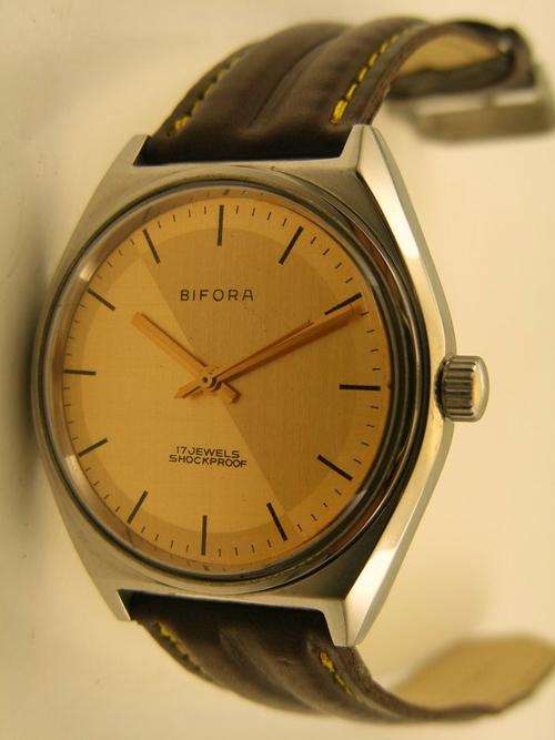 VERY RARE VINTAGE  BIFORA WINDING SWISS MADE GENTS WATCH*IN PERFECT WORKING ORDER