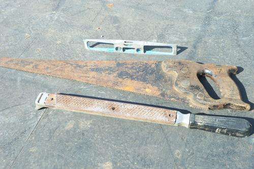 Nice collection of vintage tools