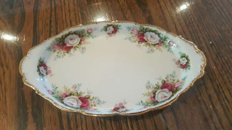 1st Issue 1969 Royal Albert Celebration Multi Purpose Platter 25cm x 15cm Pristine Unused Condition