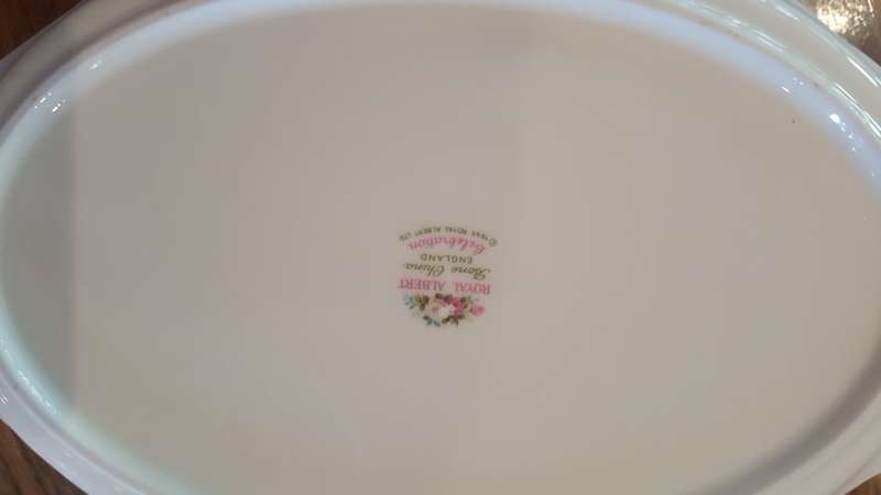1st Issue 1969 Royal Albert Celebration Multi Purpose Platter 25cm x 15cm Pristine Unused Condition