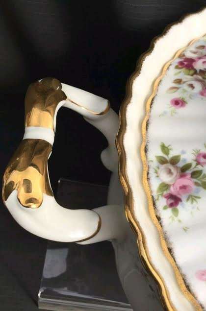 1970 Royal Albert Cottage Garden Huge Lidded Soup Tureen. Un-used 1st Quality ! RARE !!!