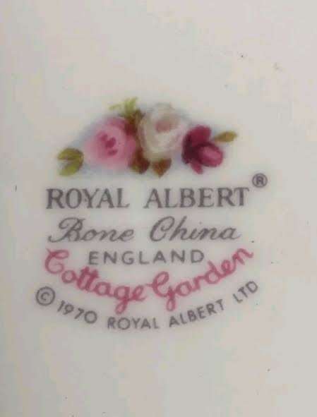 1970 Royal Albert Cottage Garden Large 38cm Serving Platter. Un-used 1st Quality !