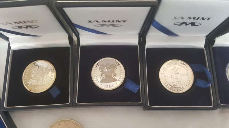 Beautiful Accumulation of ZAR / South Africa & Commonwealth Coins incl Lots of Silver from 1768 up
