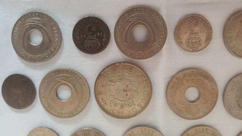 Beautiful Accumulation of ZAR / South Africa & Commonwealth Coins incl Lots of Silver from 1768 up