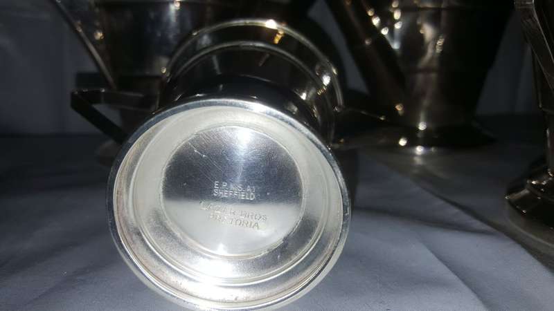Stunning Sheffield Four Piece Art Deco Silver Plated Tea Set