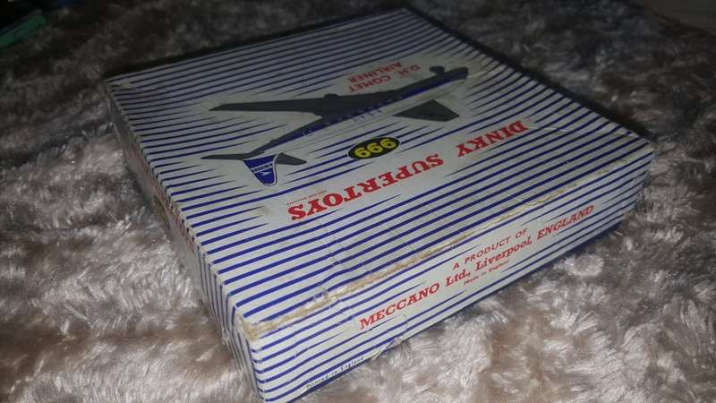 Rare Beautiful Antique DINKY MECCANO Made in England DH Comet Airliner 15cm x 18cm !original box