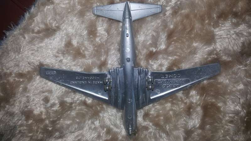Rare Beautiful Antique DINKY MECCANO Made in England DH Comet Airliner 15cm x 18cm !original box
