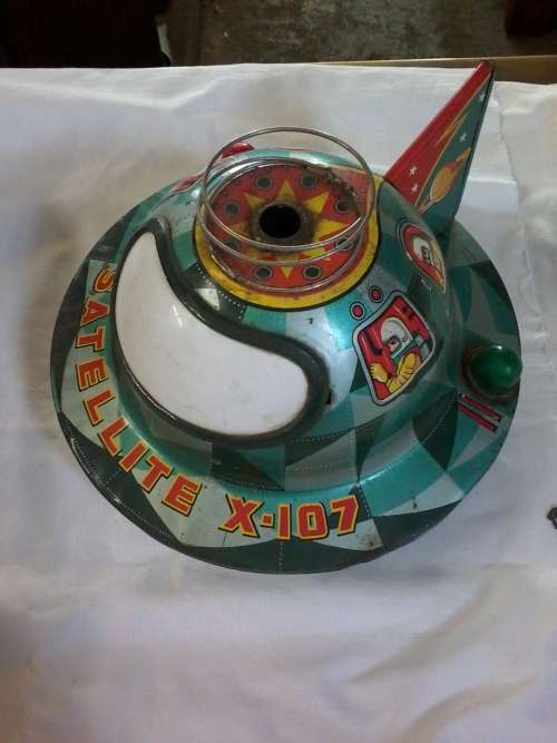 Police Man & Satelite Car Toys (Not Working*)