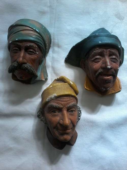 Bussons Chalkware Heads x3