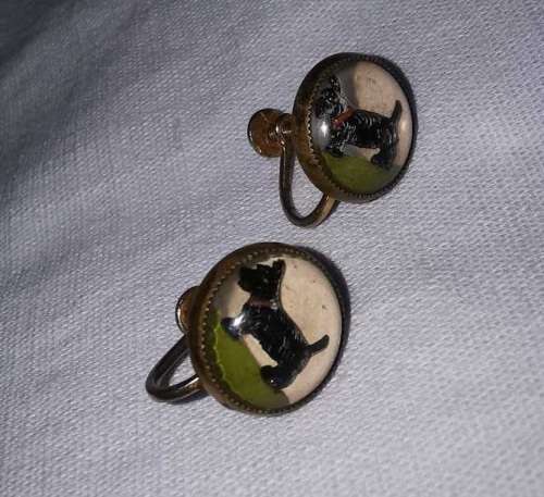 Pair of scottish terrier earrings