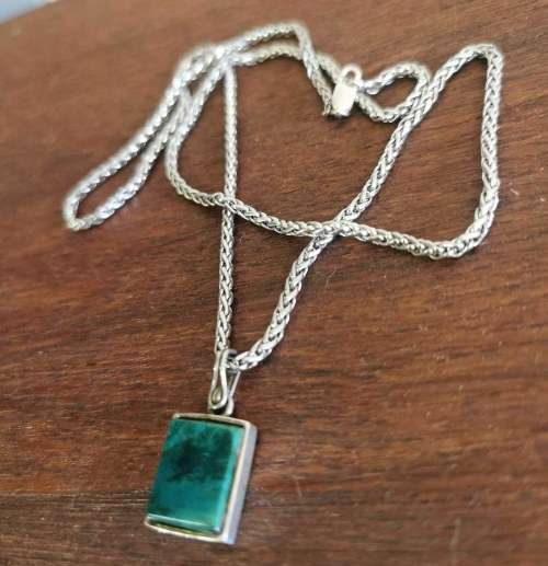 Malachite pendant on silver chain