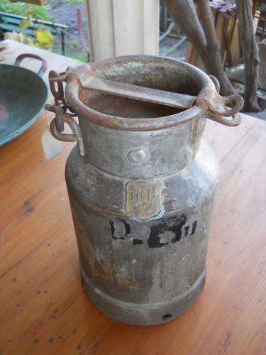 H & H MILK CAN  !!!R1 NO RESERVE!!!