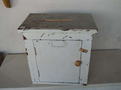 WOODEN LETTER BOX