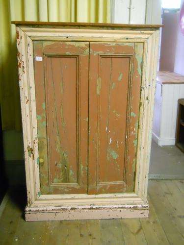 LINEN CUPBOARD