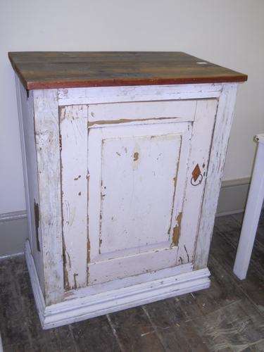 DISTRESSED LITTLE CUPBOARD BY KIM'S CREATIONS