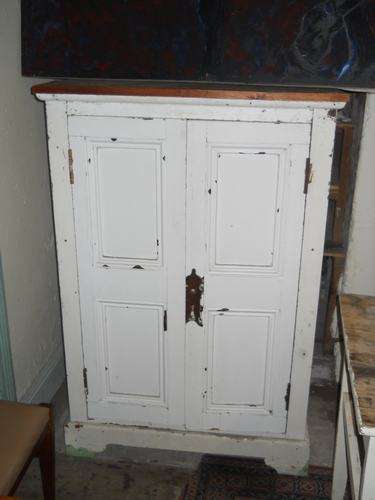 DISTRESSED CUPBOARD WITH SHELVES