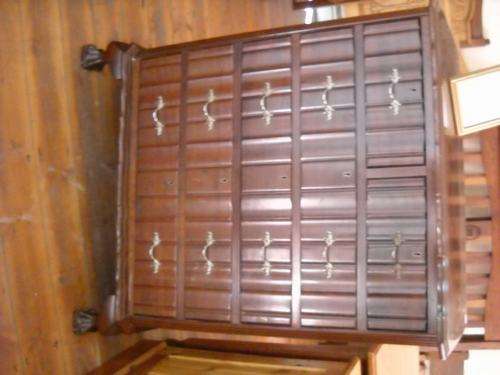 Awesome crazy deal IMBUIA CHEST OF DRAWERS!!!!R1 no reserve!!!!