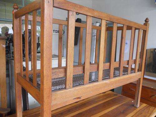 Antique  Oak  COT  CRAZYYYY!R1 no reserve!!!!XXXXX