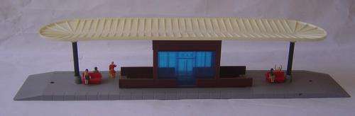 LIMA HO Scale Building - Platform