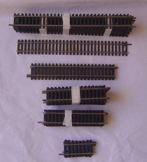 LIMA  HO Scale - Track - Straits x 32