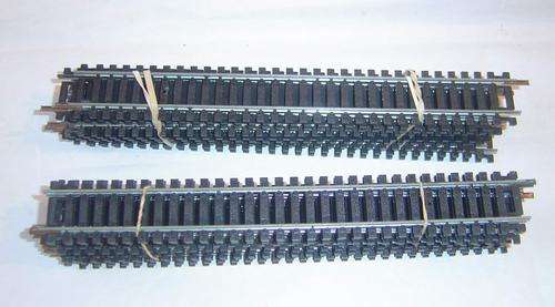 LIMA  HO Scale - Track - Full Straits x 20