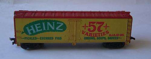 Roundhouse HO Scale Wagon -  40ft Box Car - Heinz