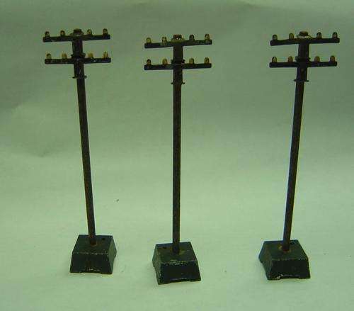 HO Scale Accessories - Metal Telegraph Poles x 3