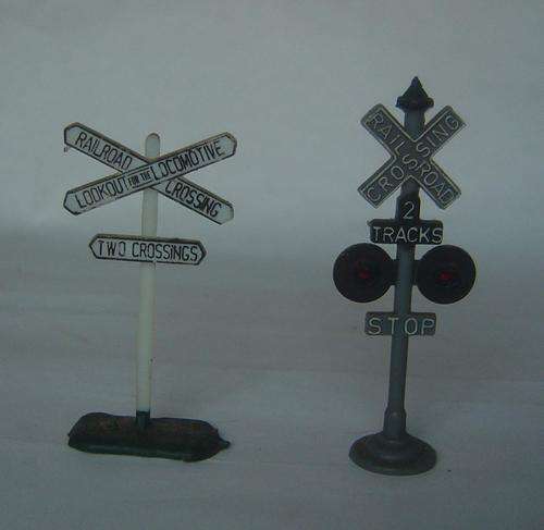 HO Scale Accessories - Railway Signs x 2