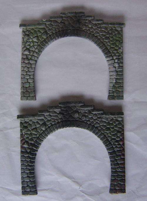 KIBRI HO Scale Double Tunnel Portals x 2