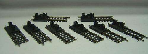 HO Scale Accessories - Buffer Stops x 8