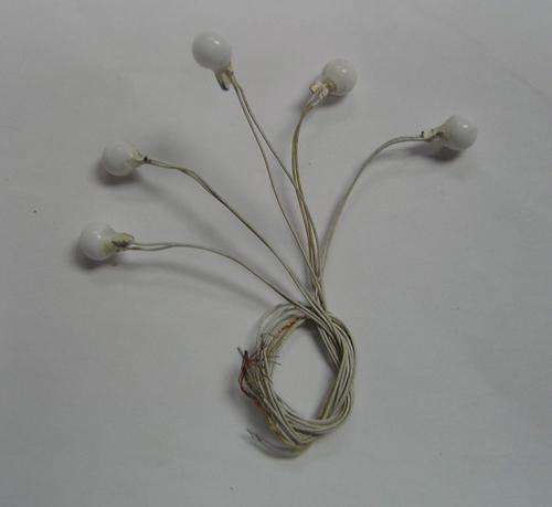HO Scale Accessories - 12v DC Ball Globes x 5