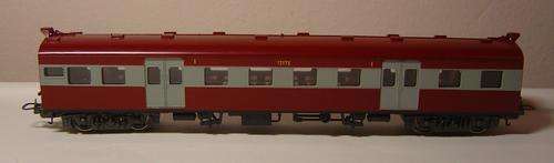 LIMA HO Scale # 309254 SAR / SAS Suburban Coach - 1st Class  !!!