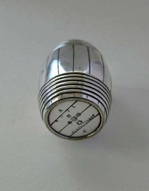 Elkington silver plated pounce pot