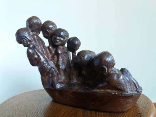 Tshivhangwaho Hendrick Nekhofhe sculpture