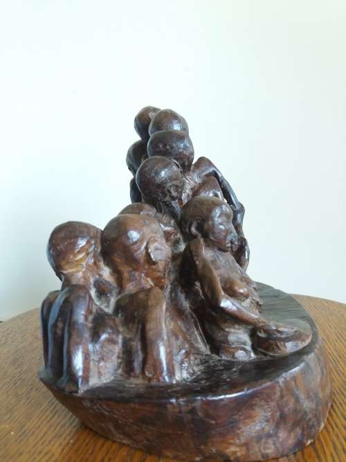 Tshivhangwaho Hendrick Nekhofhe sculpture