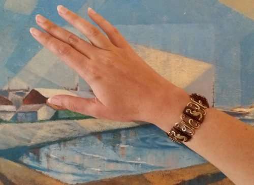 1930s French bakelite and brass bracelet seahorses design