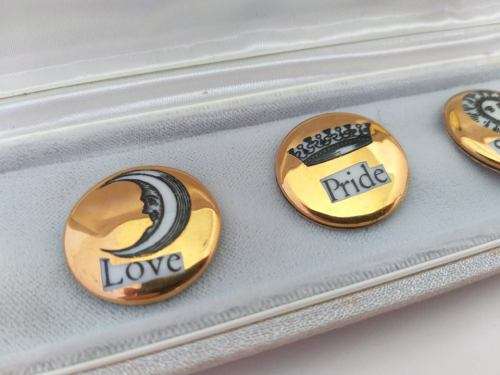 VINTAGE Fornasetti gilded ceramic buttons in original display box
