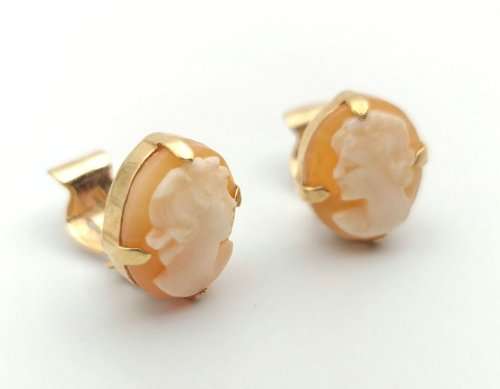 Vintage cameo earrings set in 9 ct gold