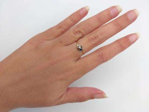 18ct gold platinum diamond & sapphire ring