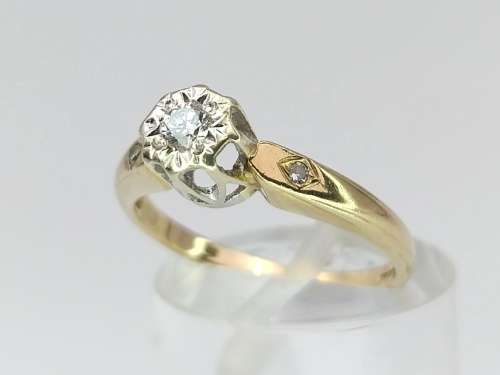 9ct gold diamond solitaire ring