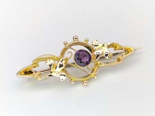 Art Nouveau 9ct gold and amethyst brooch
