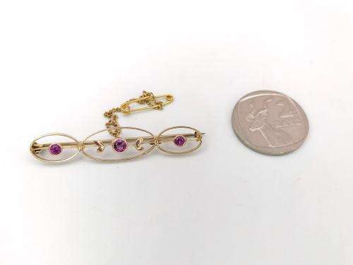 Delicate Edwardian amethyst bar brooch