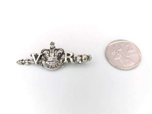 Sterling silver Queen`s Jubilee brooch
