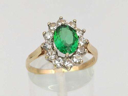 Synthetic emerald and CZ ring (9ct gold)