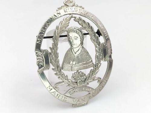 Antique sterling silver Van Riebeeck Society brooch