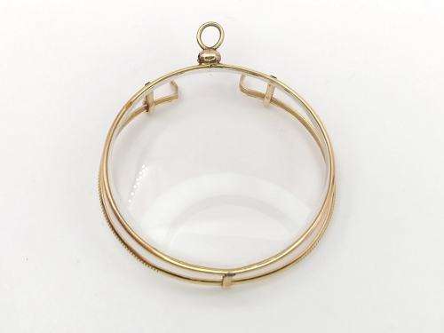 9ct gold monocle pendant